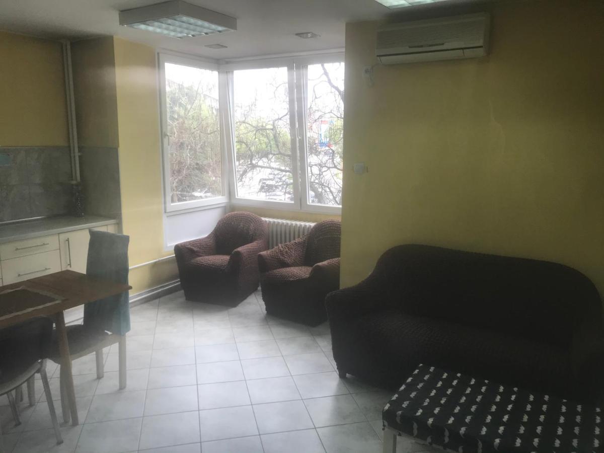 Kalamaras Apartments 斯科普里 外观 照片